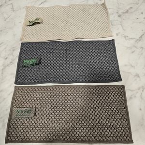 Norwex Set of Three Cleaning Cloths